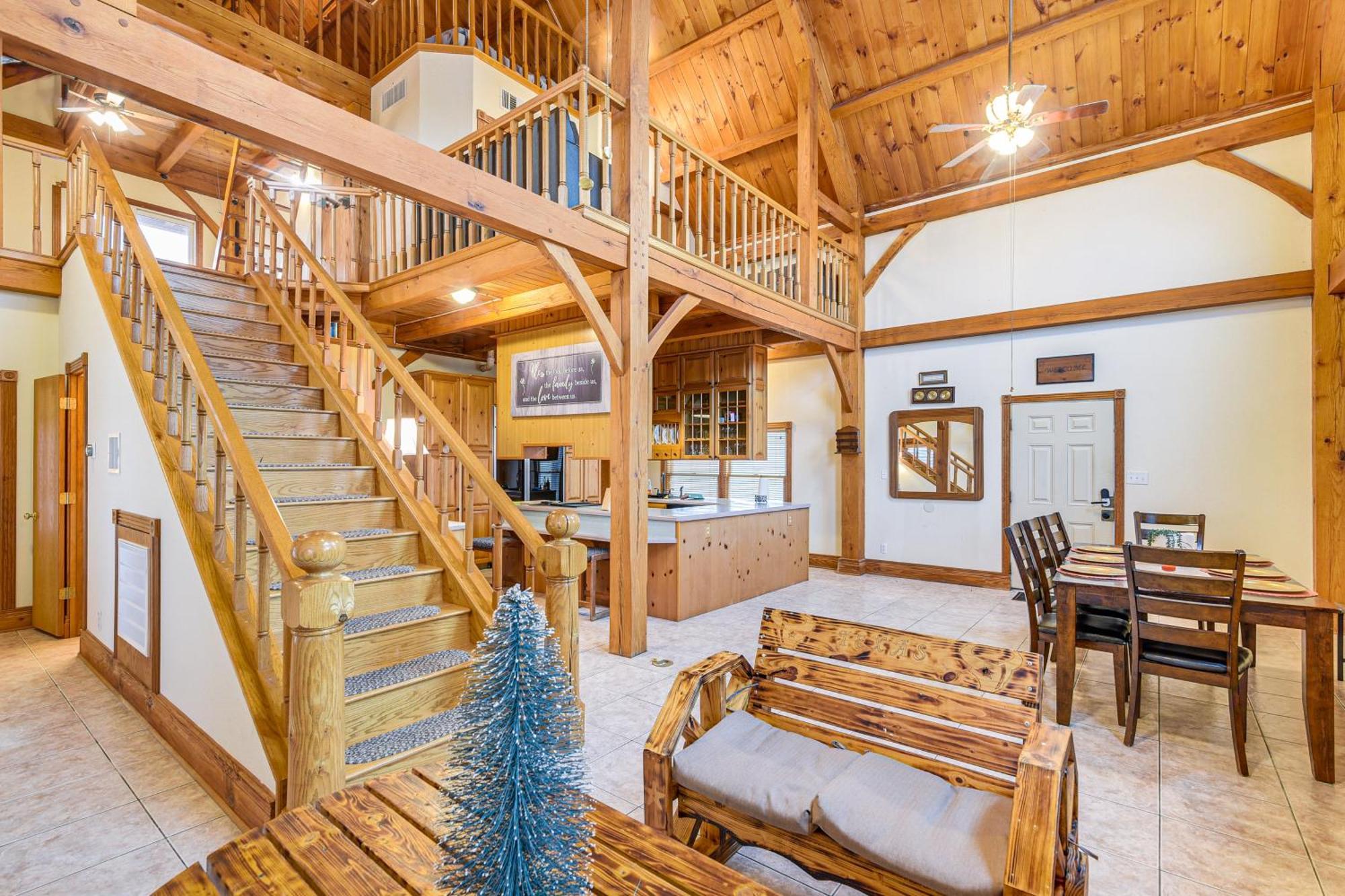 Unique Lakefront Home In Angleton On 32-Acre Lot! Exteriér fotografie